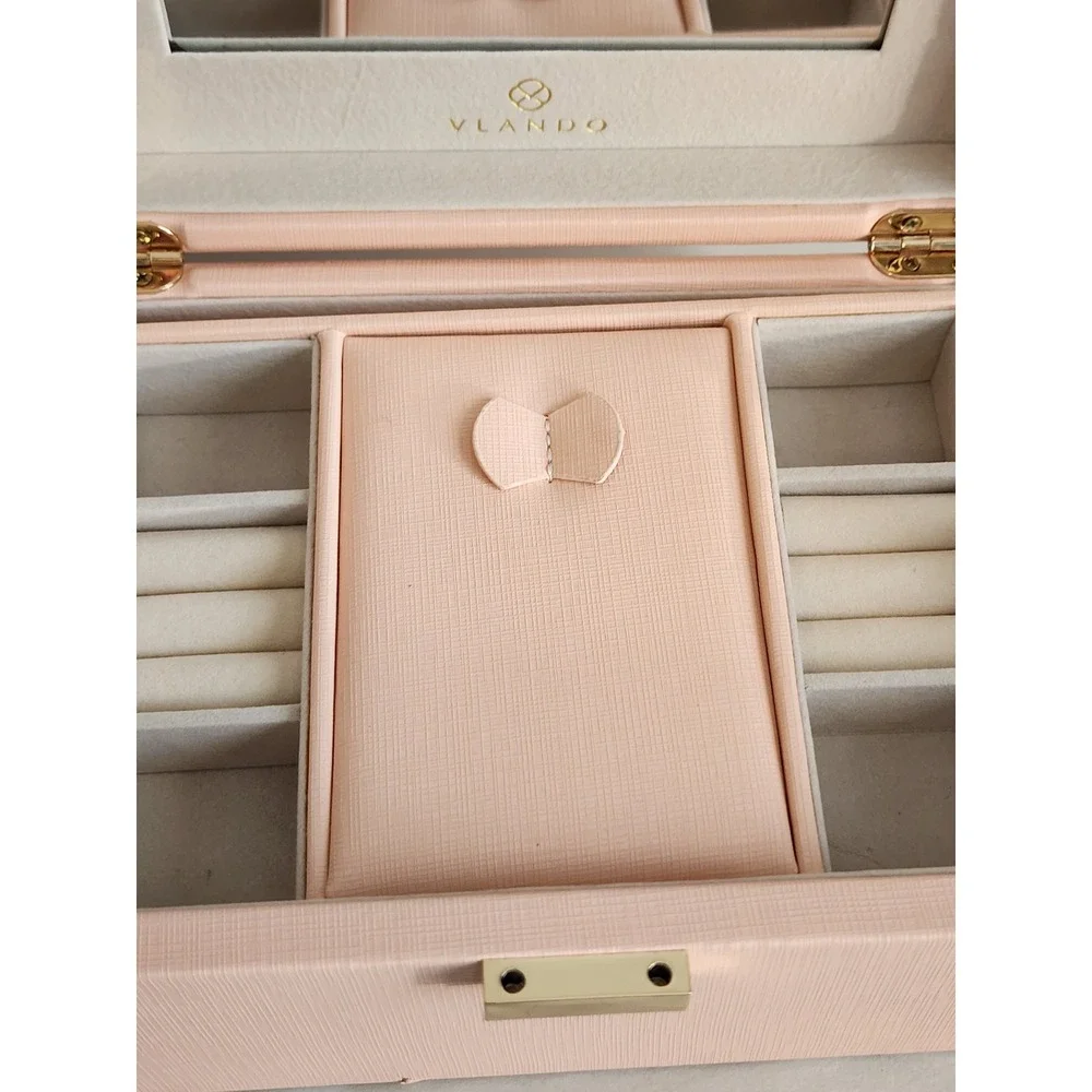 Vlando Pink Faux Leather Jewelry Box Organizer with Mirror and Gold Lock